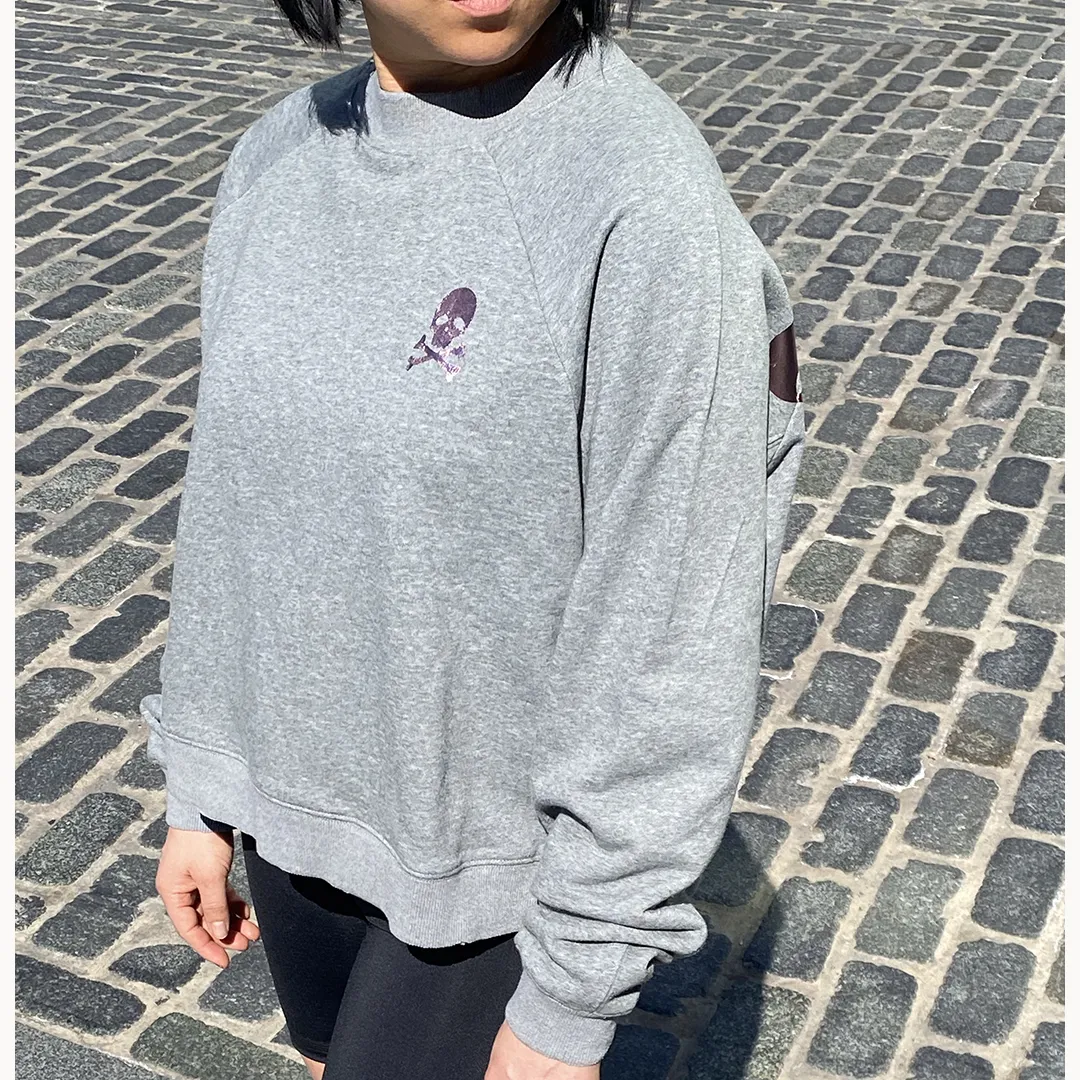 Jack Chic Grey Sweatshirt - Rose gold Foil Skulls