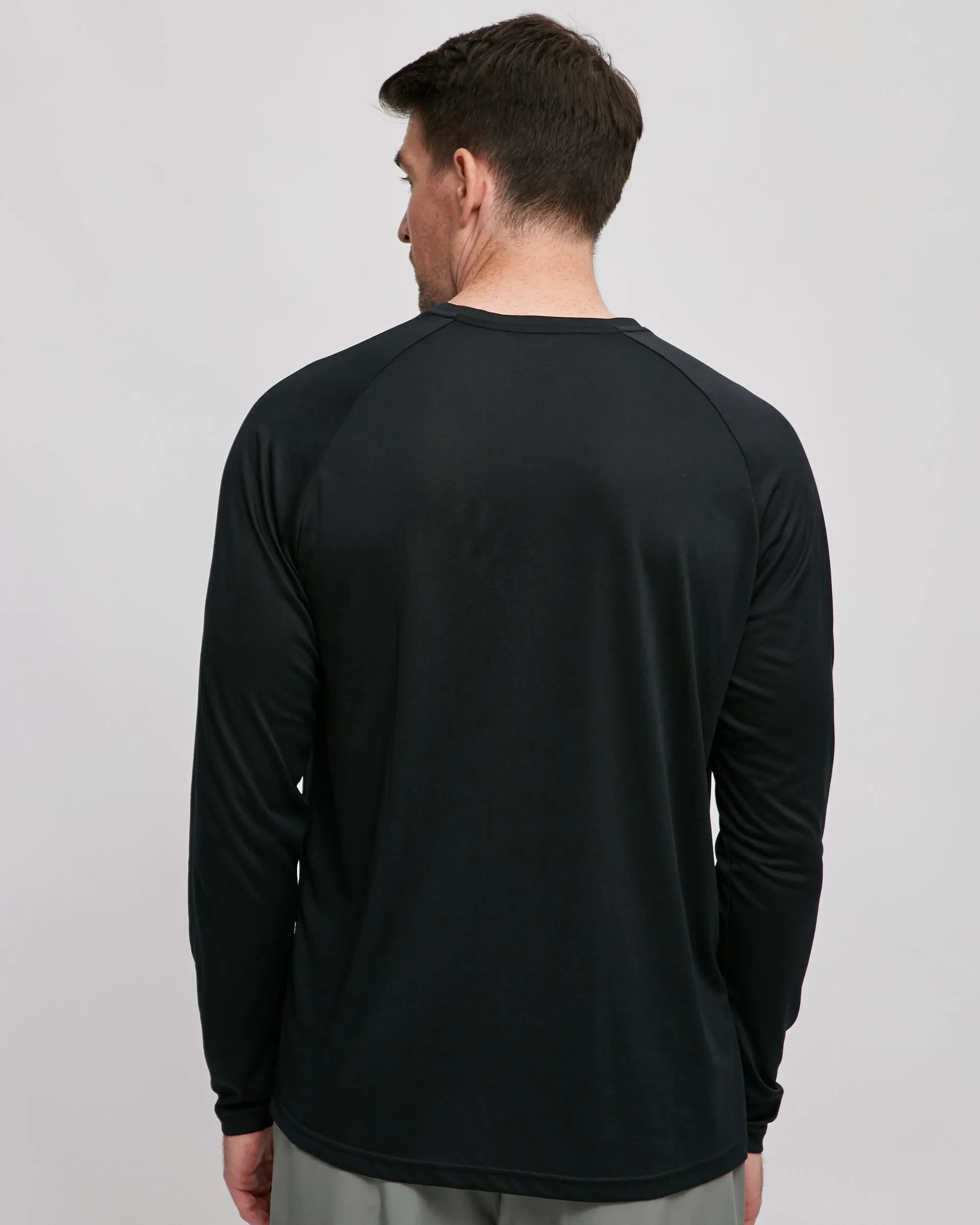 Mens Pier Longsleeve Tech Tee