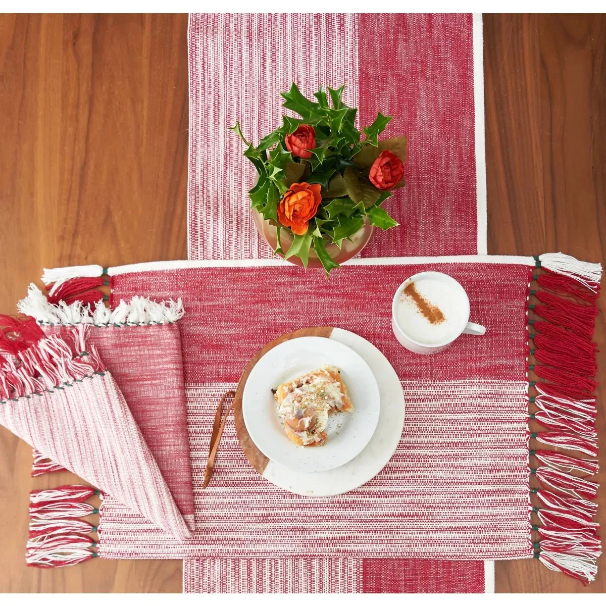 Red Holiday Placemats Set 4