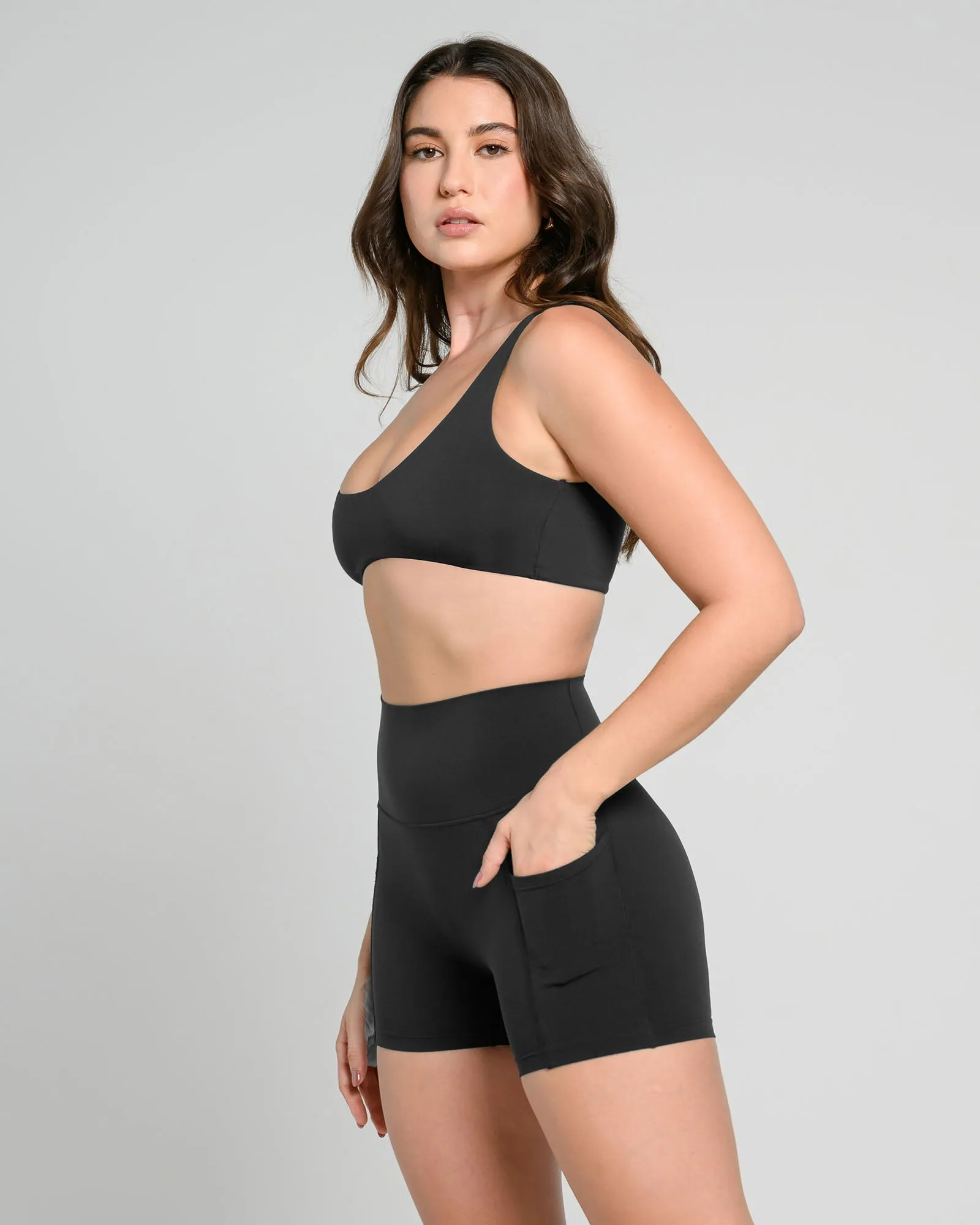 Ultimate Contour Bra & 8-in-1 Happy Butt Solution Shorts